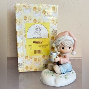 Precious Moments Peas On Earth Porcelain Figurine 455768 (SB1210)